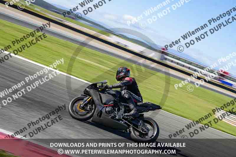 Circuito de Navarra;Spain;event digital images;motorbikes;no limits;peter wileman photography;trackday;trackday digital images